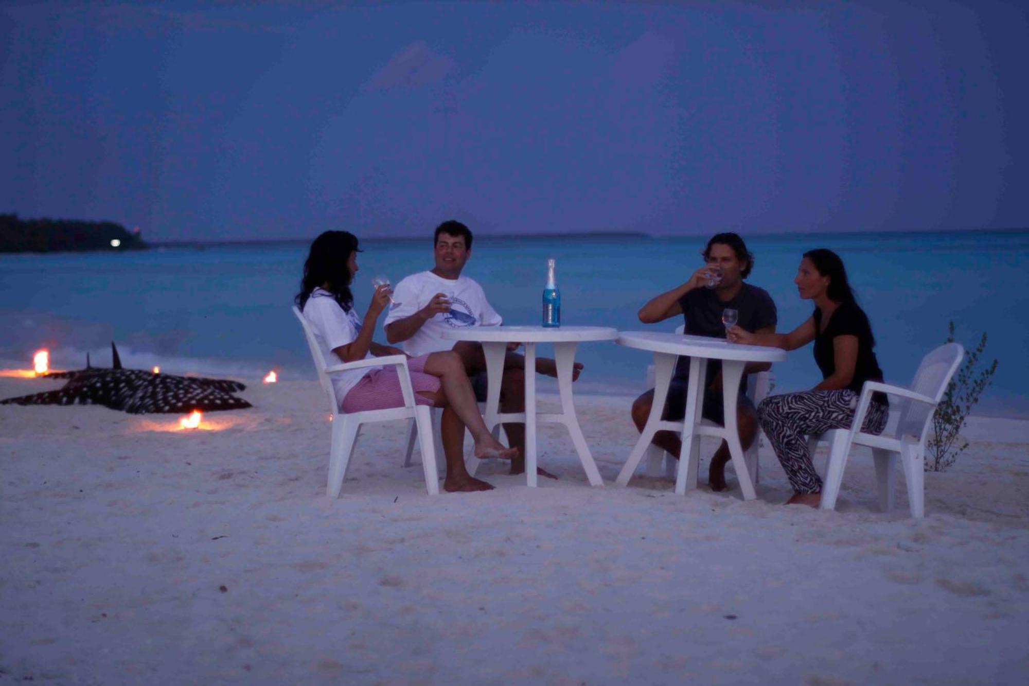 Azoush Tourist Guesthouse Fulhadhoo Eksteriør bilde