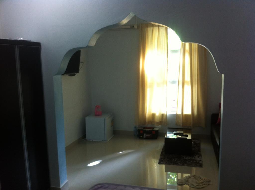 Azoush Tourist Guesthouse Fulhadhoo Eksteriør bilde
