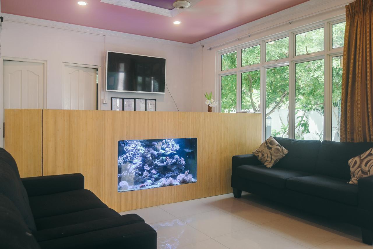 Azoush Tourist Guesthouse Fulhadhoo Eksteriør bilde
