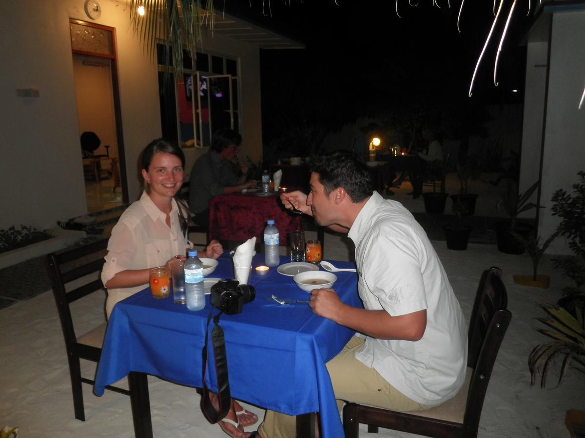 Azoush Tourist Guesthouse Fulhadhoo Eksteriør bilde