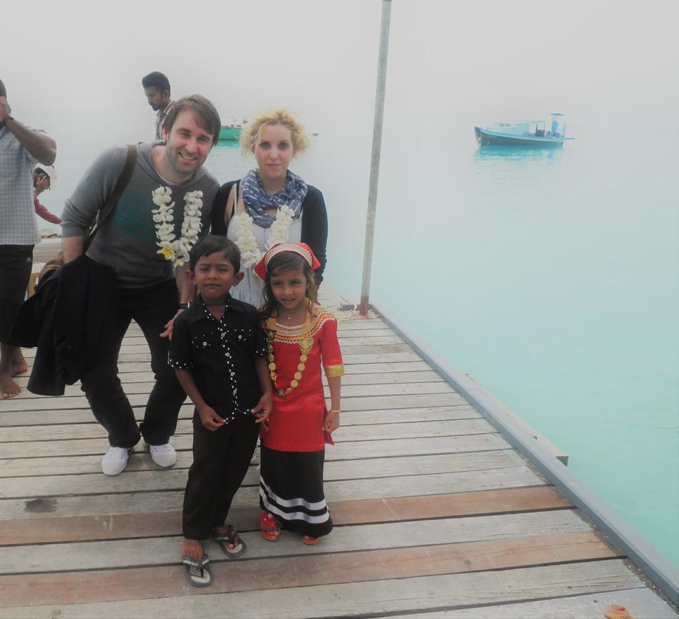 Azoush Tourist Guesthouse Fulhadhoo Eksteriør bilde