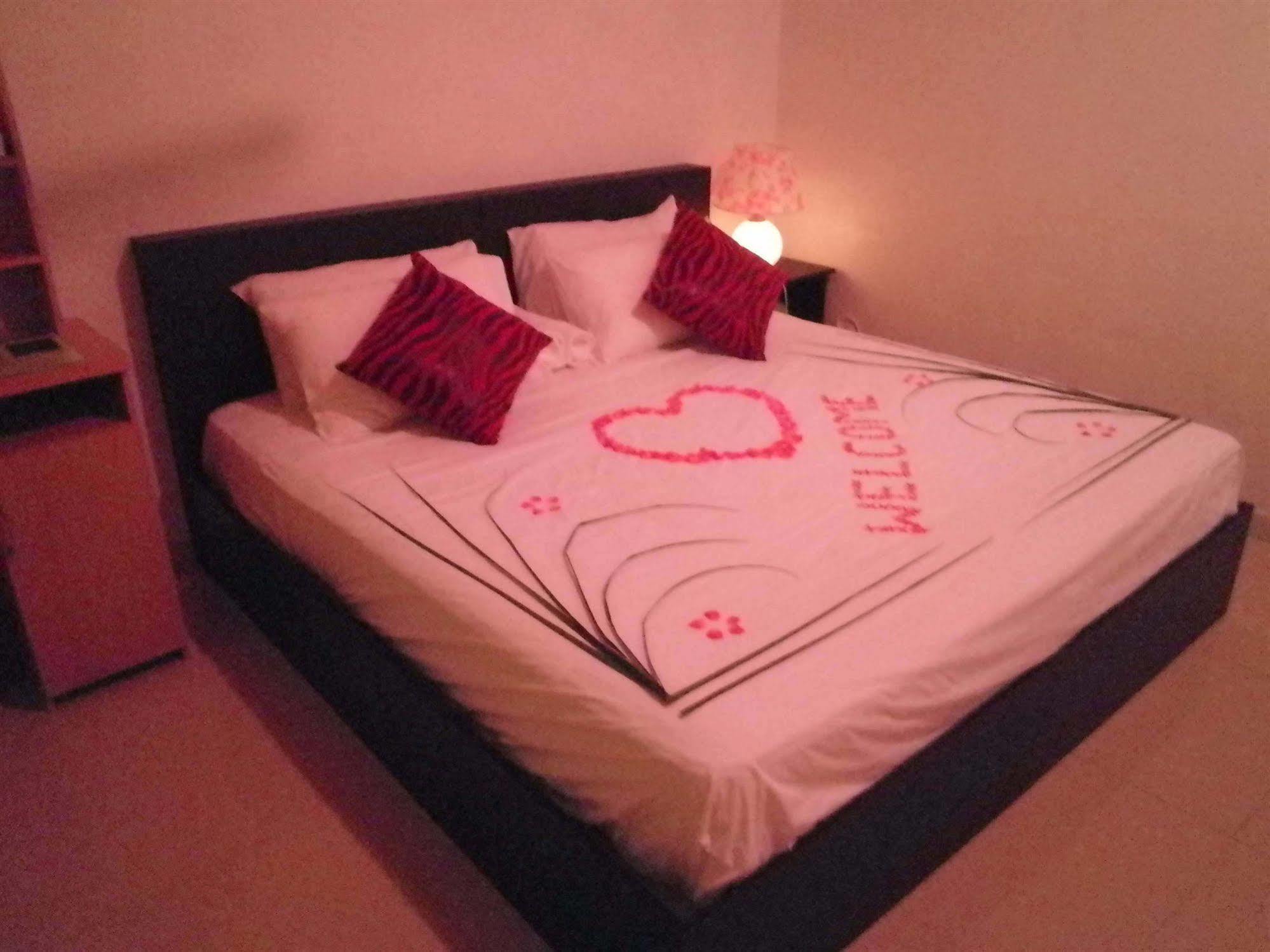 Azoush Tourist Guesthouse Fulhadhoo Eksteriør bilde